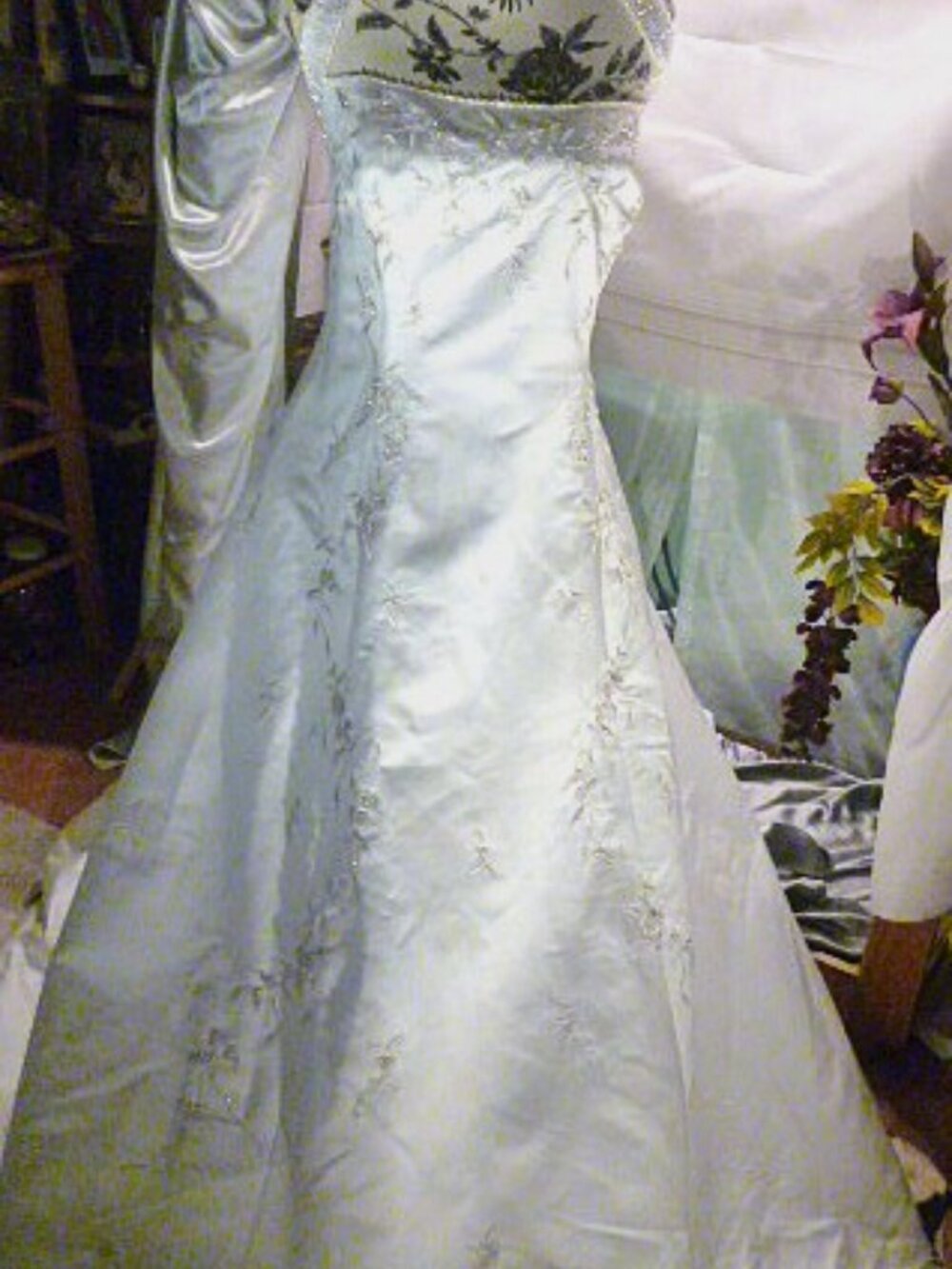 Emme Bridal White wedding gown
